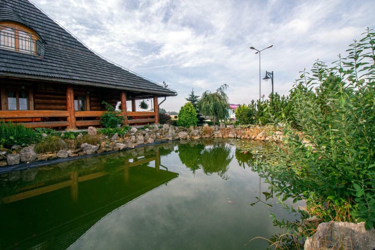 Hotel Stary Mlyn Kozieglowy  Exterior photo