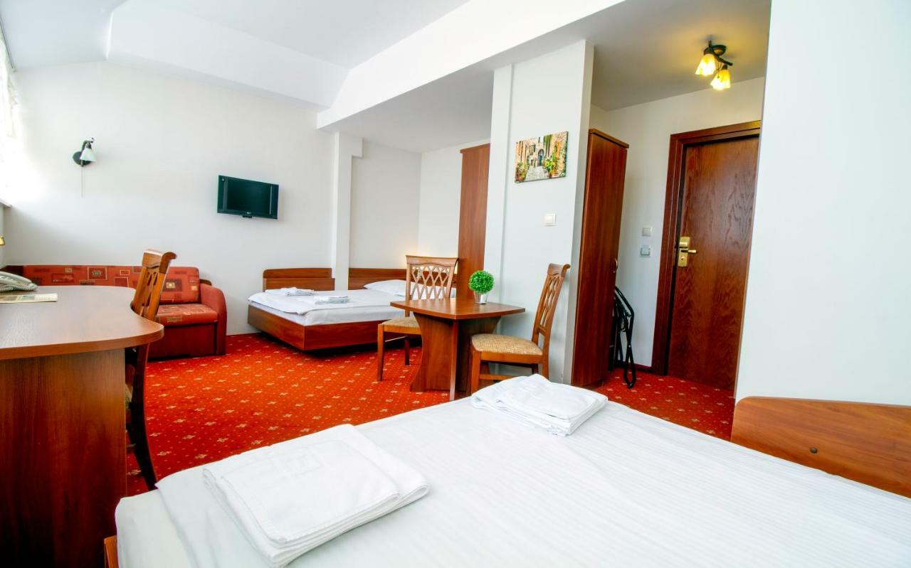 Hotel Stary Mlyn Kozieglowy  Exterior photo